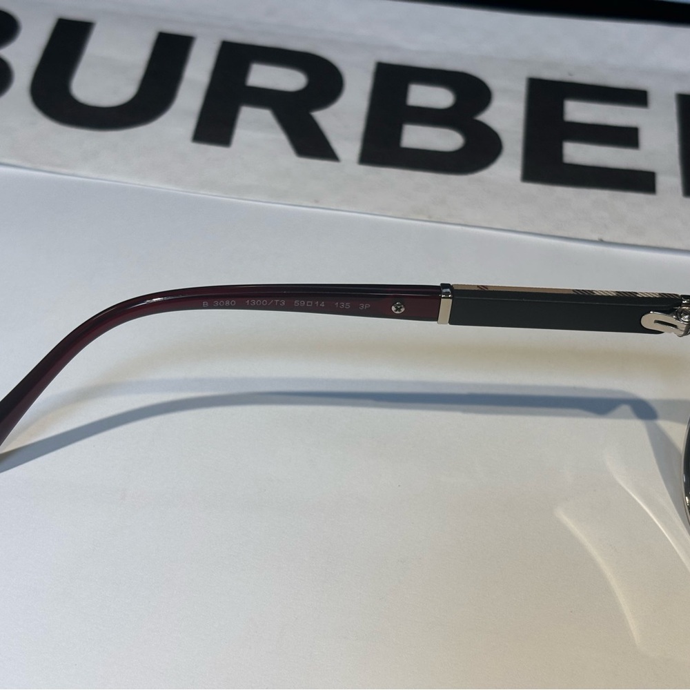 New Burberry B3080 1300 Silver Metal Aviator Polarized Sunglasses - Picture 8 of 13